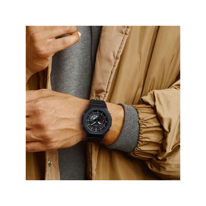 Orologio CASIO G-SHOCK NEW OAK Black - Tough Solar, BluetoothÂ® Uomo