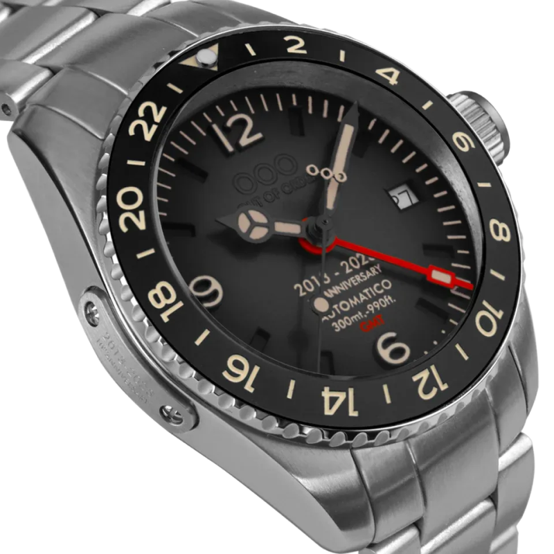 10th ANNIVERSARY - ULTRA BRUSHED