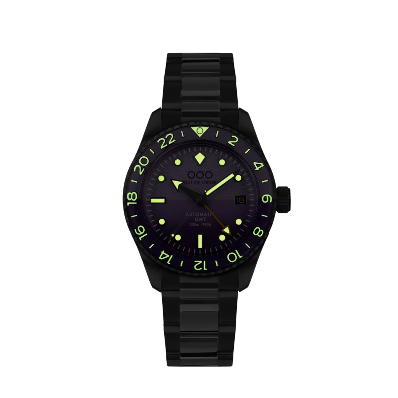 DARK VIOLET AUTOMATIC GMT - ULTRA BRUSHED