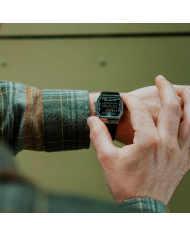 Orologio CASIO VINTAGE BLUETOOTHÂ® SMARTPHONE LINK - BLACK - built-in accelerometer senses body movements + steps counter Unisex