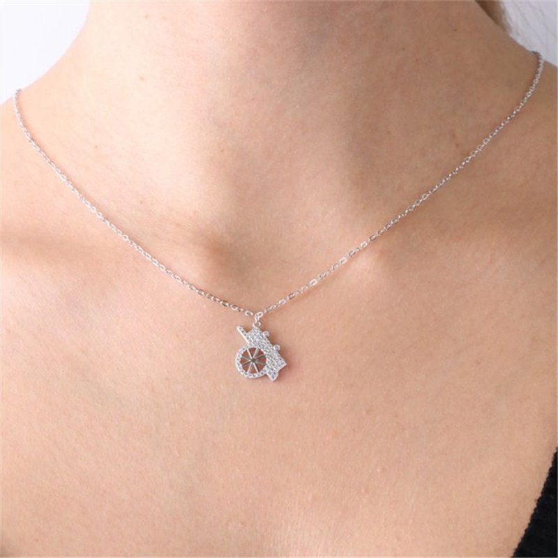 Collana in Argento 925 con ciondolo carretto siciliano, impreziosito da zirconi bianchi