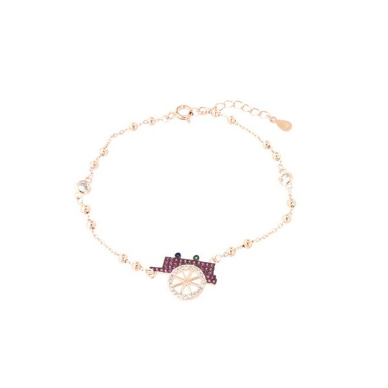 Bracciale in Argento 925 con ciondolo carretto siciliano, impreziosito da zirconi rossi e bianchi su base brunita