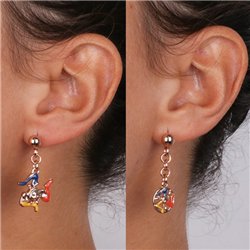 Orecchini in Metallo con trinacria siciliana pendente impreziosita da smalti colorati