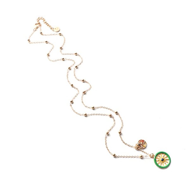 Collana in Metallo con ruota del carretto siciliano e simbolo Trinacria impreziositi da smalti colorati