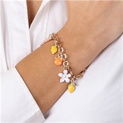 Bracciale in Metallo maglia rolò. Con agrumi di Sicilia e fiori pendenti, impreziositi da smalti colorati